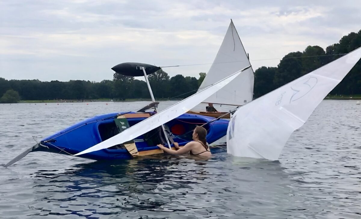 Sicherheitstraining-Kenteruebung-fuer-Kanusegler